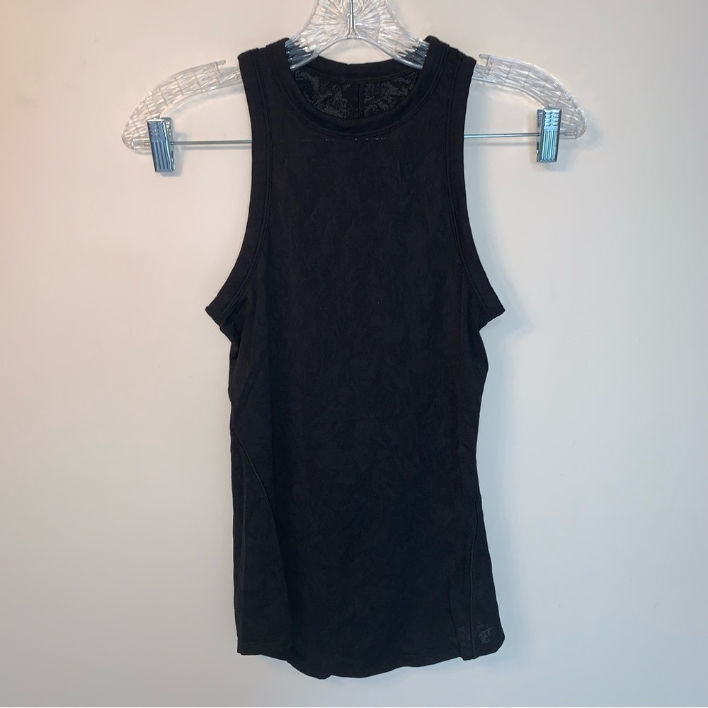 Lululemon Black Lace Sleeveless Top